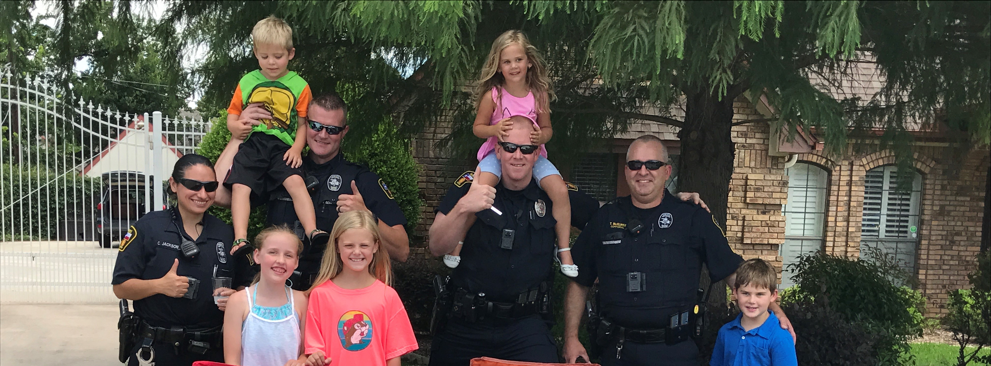 Hurst Police Officers Association Donate Now!